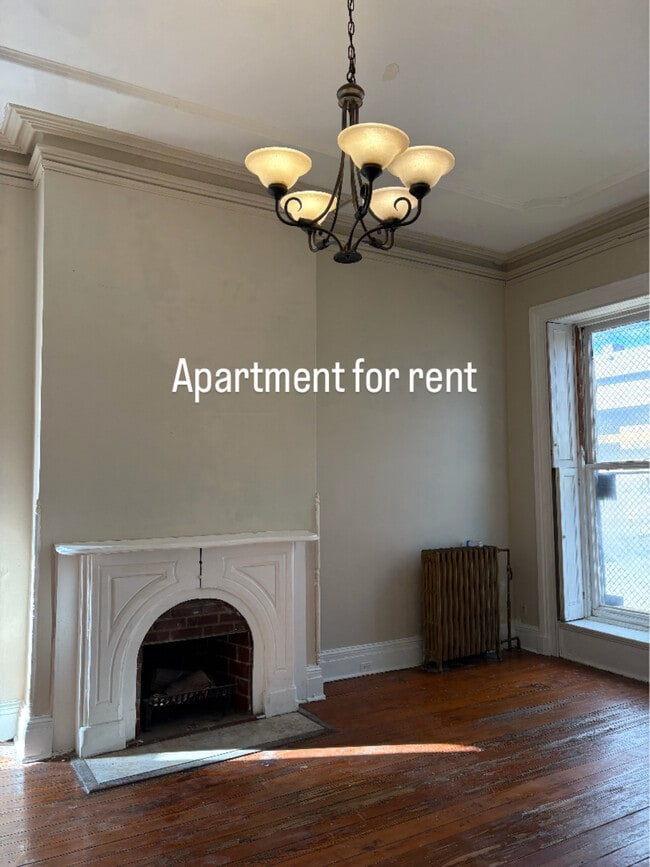 Foto del edificio - 1327 W Fayette St