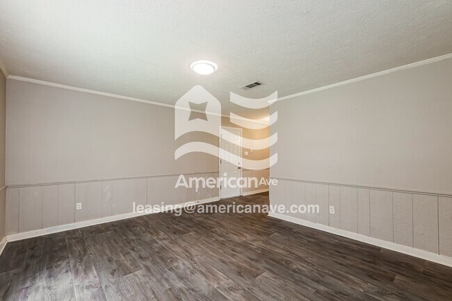 Foto del edificio - 2825 Glenderry St