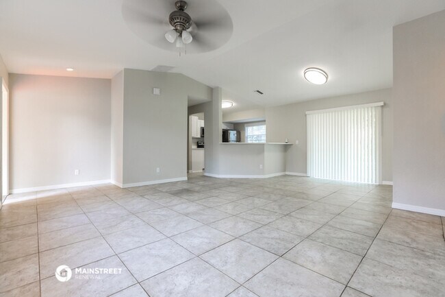 Foto del edificio - 3302 Sikeston Ave