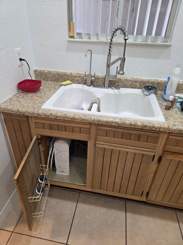 Foto principal - 2804 S Park Ave