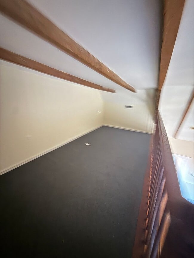 Building Photo - 2131 Maryland Ave