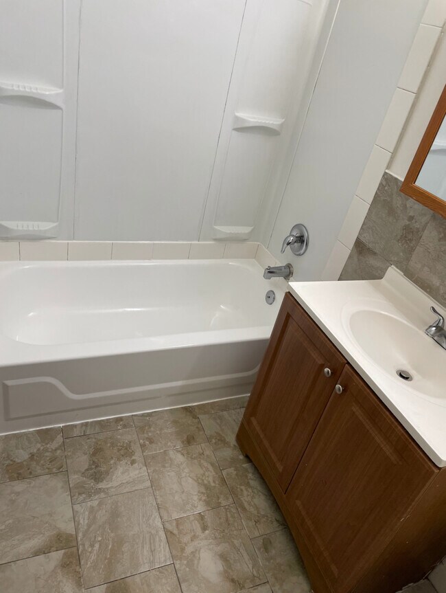 Building Photo - 257 E Rimini Ct