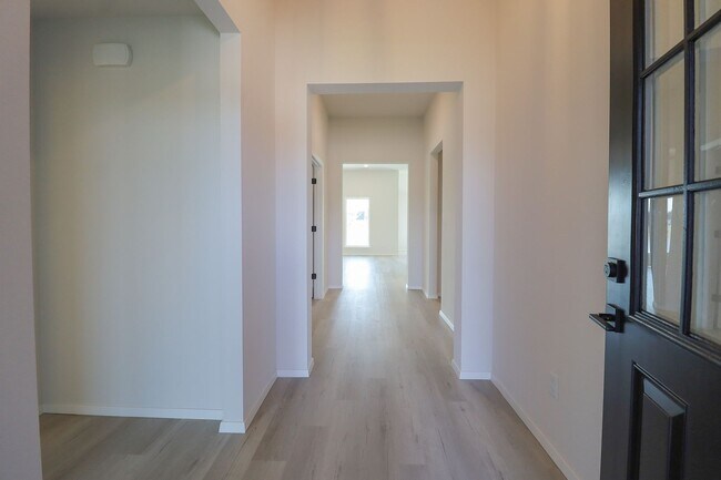 Foto del edificio - Stunning New Construction Simmons Home - 5...