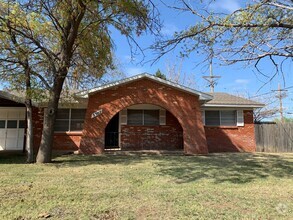 Building Photo - 5502 35th St