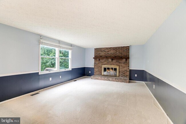 Building Photo - 109 Silverleaf Ct