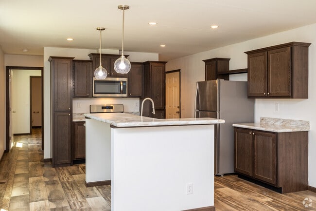 Interior Photo - Marion Community MHP