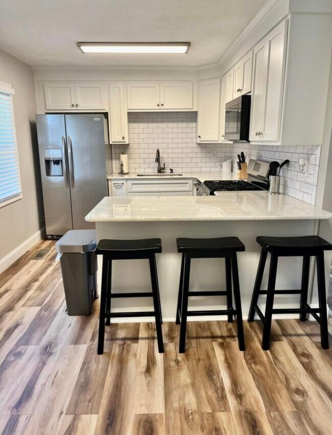 Foto del edificio - 705 16th Ave