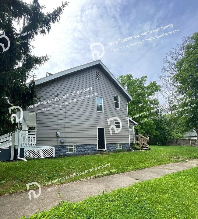 Foto del edificio - 336 Madison Ave