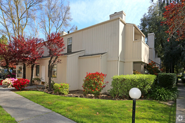 Exterior - Back - WESTPOINTE APARTMENTS