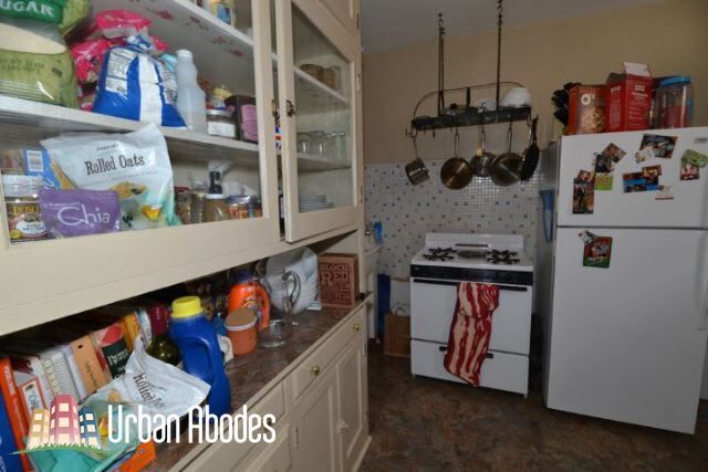 Foto del edificio - 3709 N Hoyne Ave