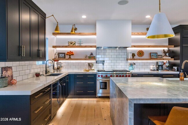 Foto del edificio - 3442 N 40th Pl