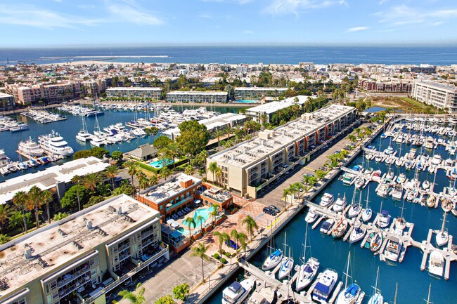 Building Photo - Harborside Marina Bay