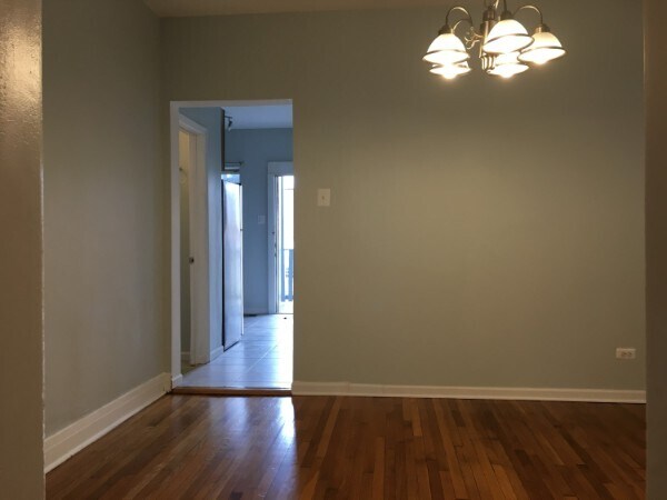 Foto del edificio - 4739 N Sawyer Ave
