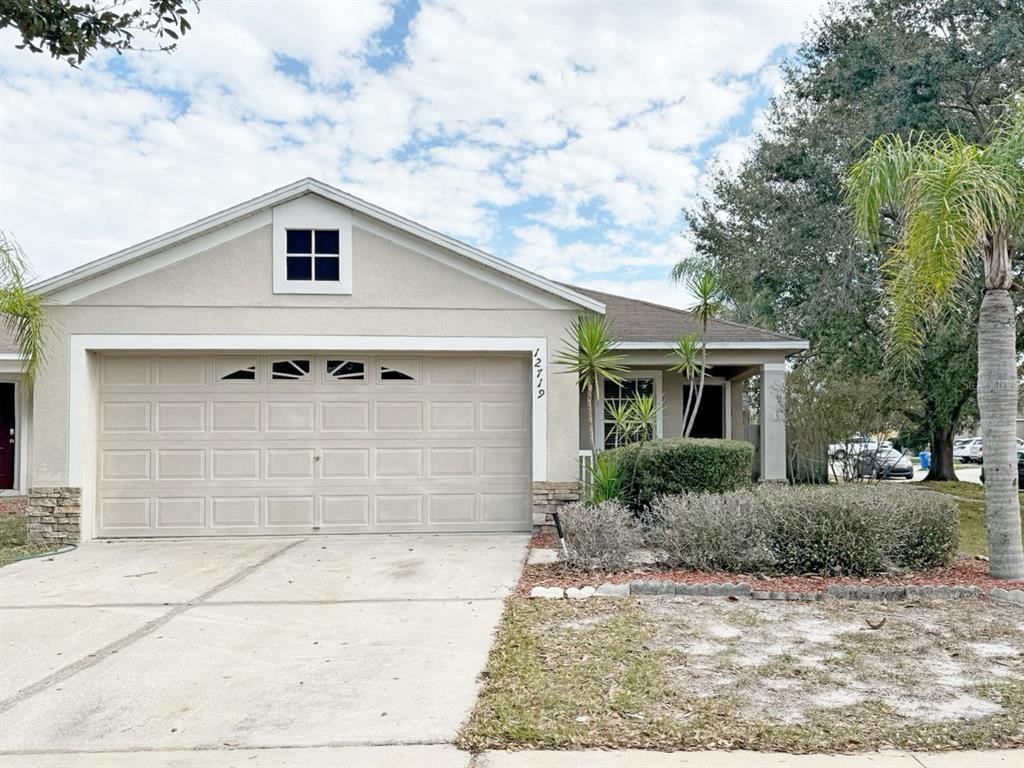 Foto principal - 12719 Adventure Dr