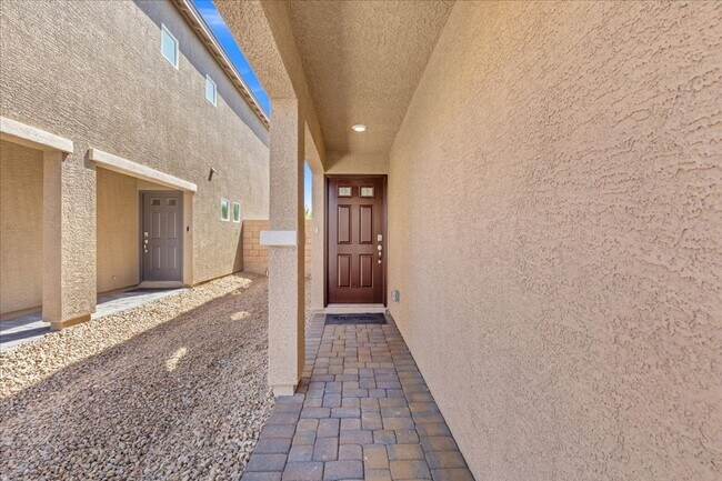 Building Photo - 5702 Sunset Sedona St