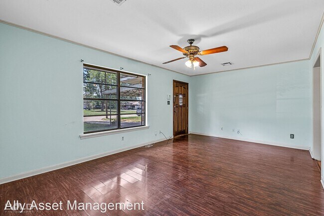 Foto del edificio - 3 br, 2 bath House - 1205 Amanda Dr