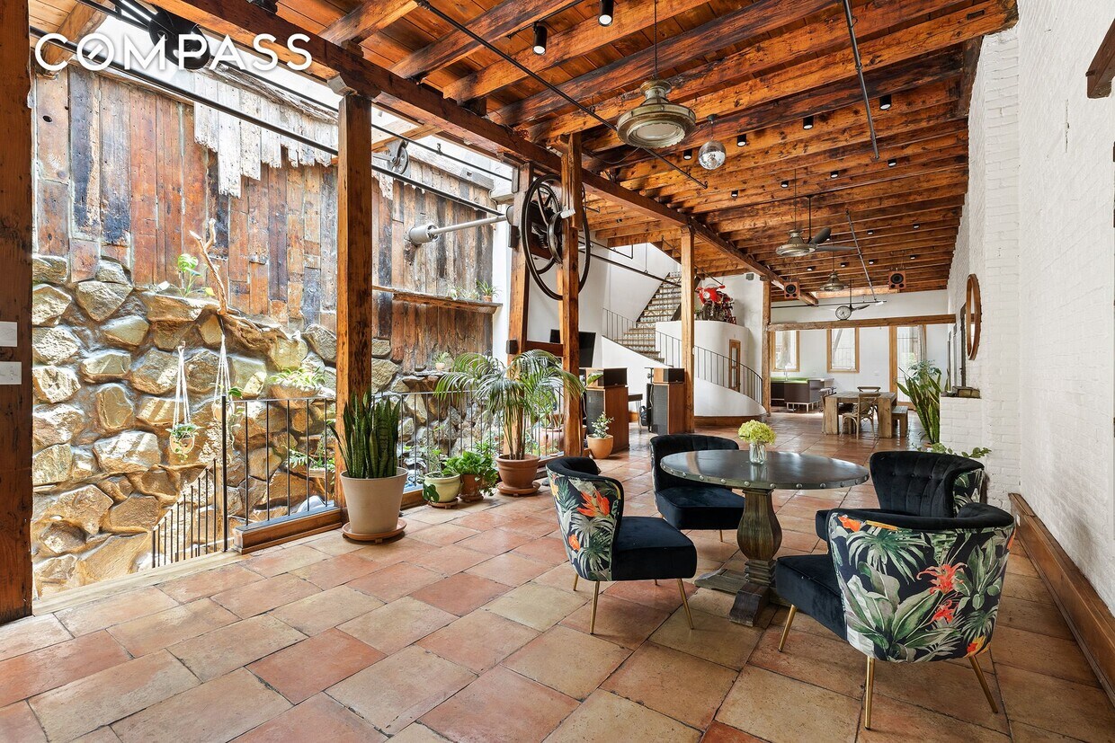 170 Eldridge St, New York, NY 10002 Townhome Rentals in New York NY