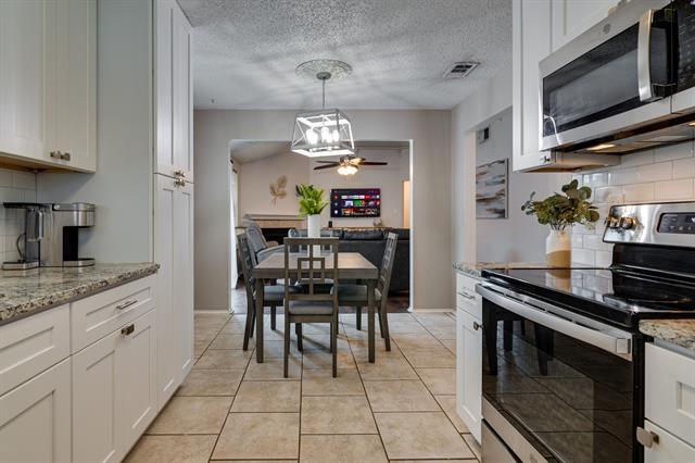 Foto del edificio - 6713 Windwillow Dr