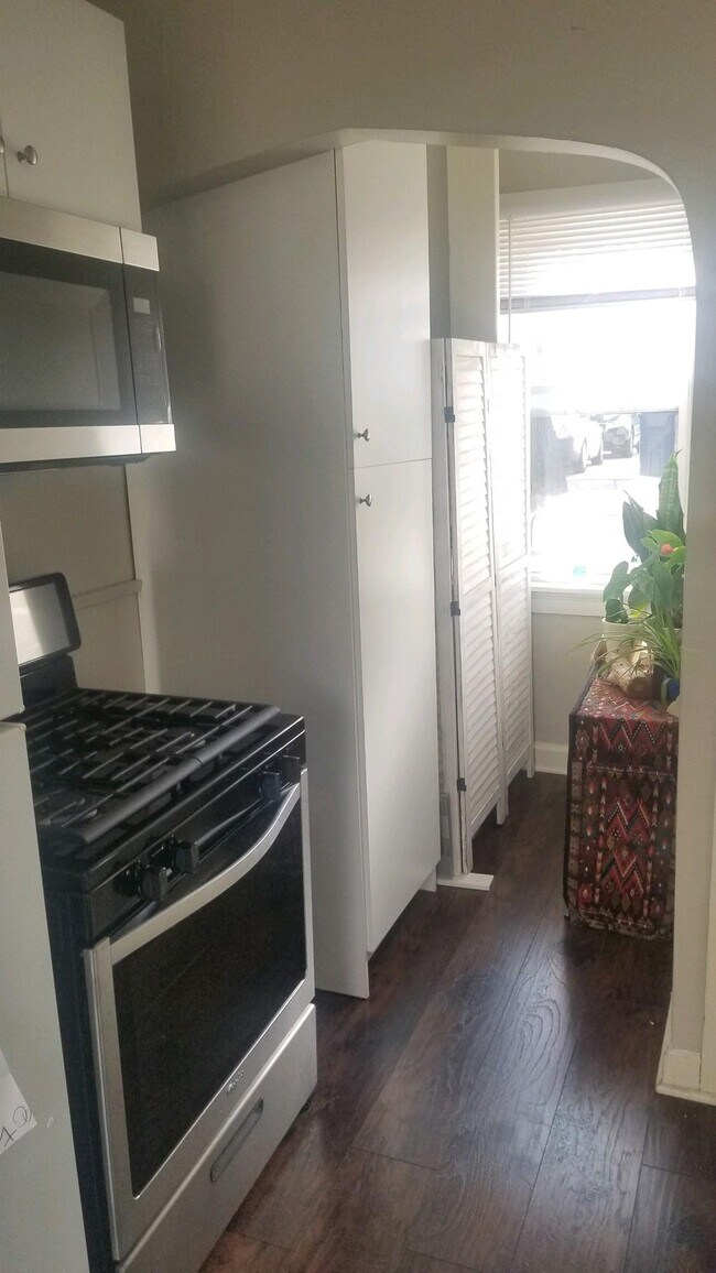 Foto del edificio - 122 S 78th St
