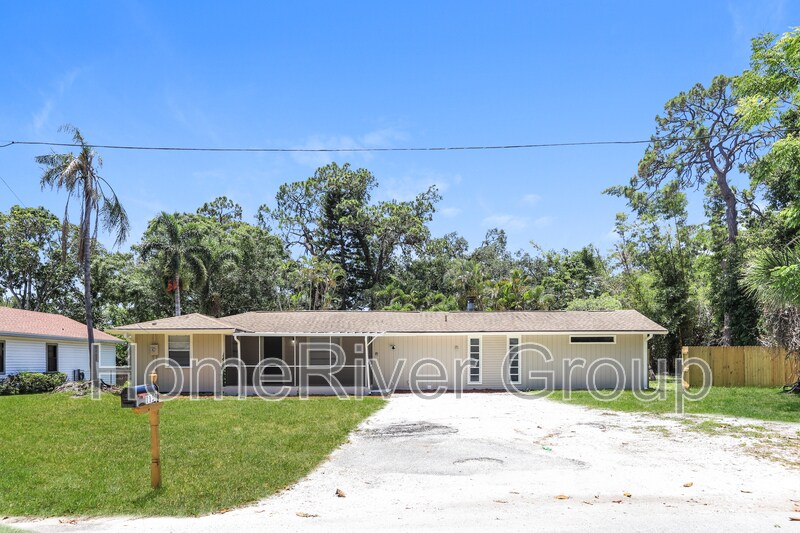 Foto principal - 1150 52nd St