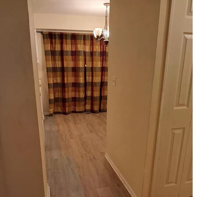 Foto del edificio - 3105 Turnberry Ln