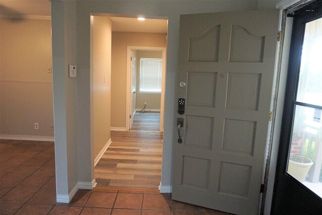 Building Photo - 4506 Westward Dr