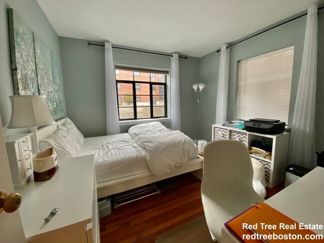 Foto del edificio - 69 Strathmore Rd