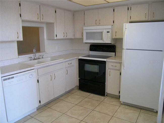 Building Photo - 1370 Heather Ridge Blvd