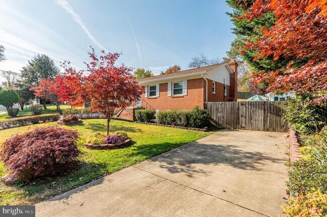 Driveway #1 - 14024 Roanoke St