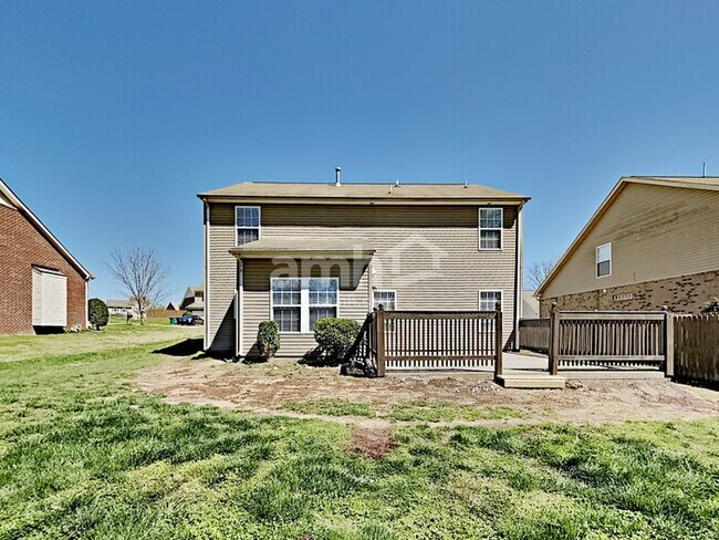 Building Photo - 3002 Gale Ct