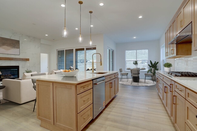 Photo - 7185 S Youngfield Wy House