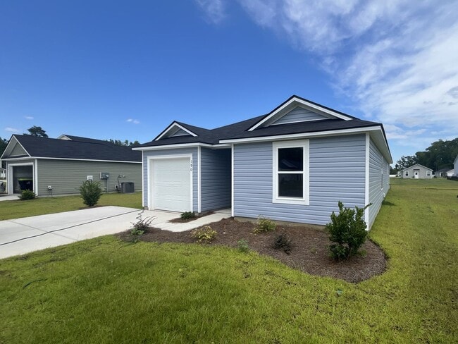 Building Photo - 190 Birchwood Dr
