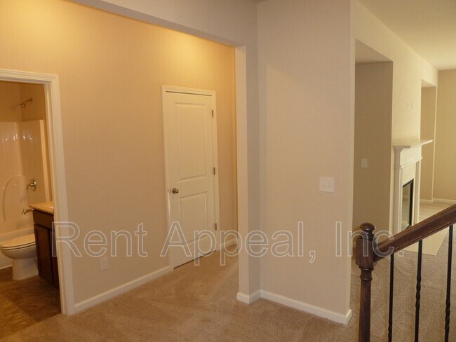 Building Photo - 5755 Rialto Way