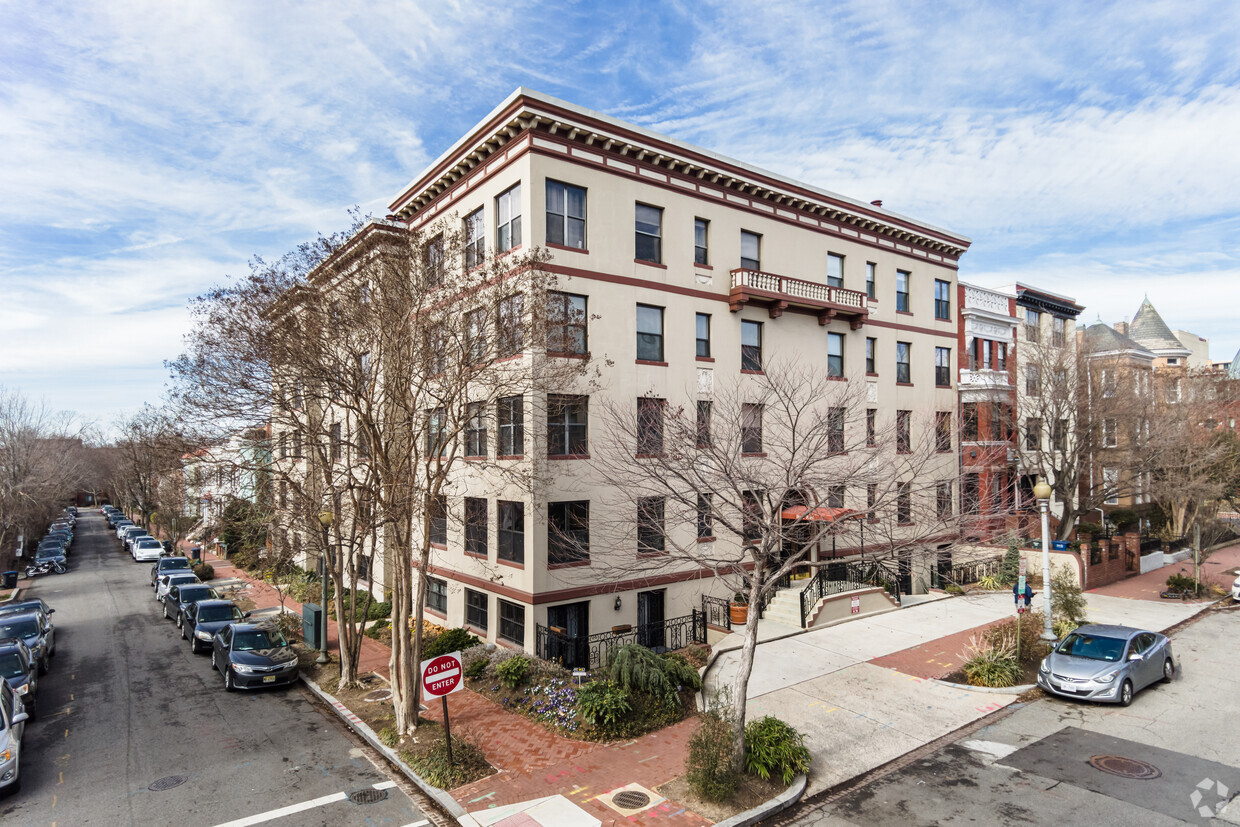 1320 21st St NW - The Westend