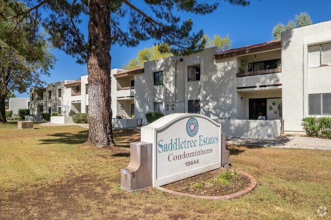Building Photo - Saddletree Apartments