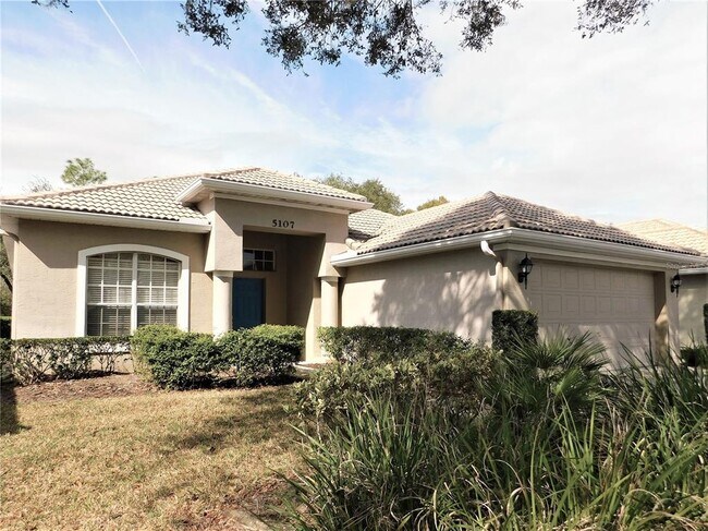 Foto del edificio - 5107 Pinnacle Dr