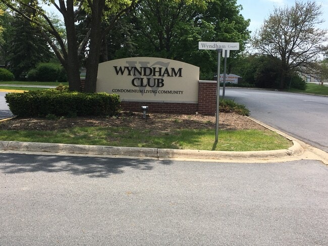 Building Photo - 1374 E Wyndham Cir