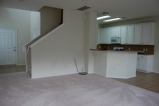 Building Photo - 182 N Burberry Park Cir