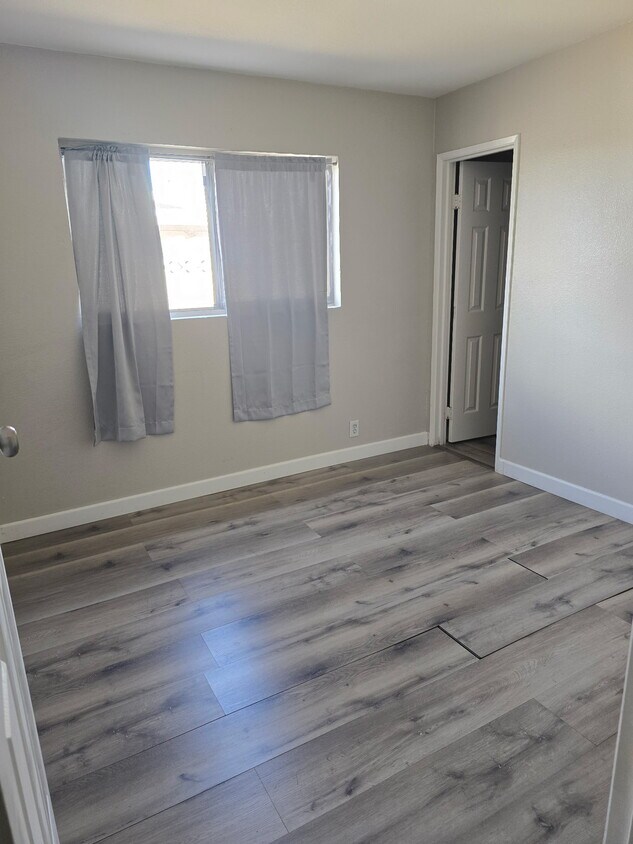 Foto principal - 4129 Karen Ave