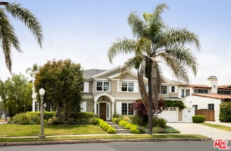 Building Photo - 501 Toyopa Dr