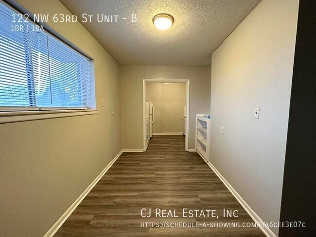 Building Photo - 122 NW 63rd St