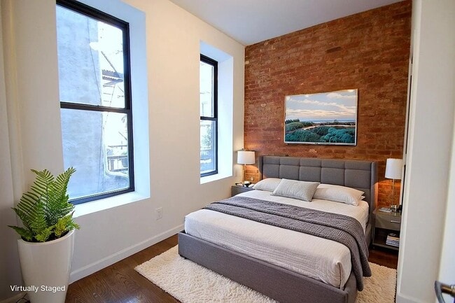 Building Photo - 254 Broome St