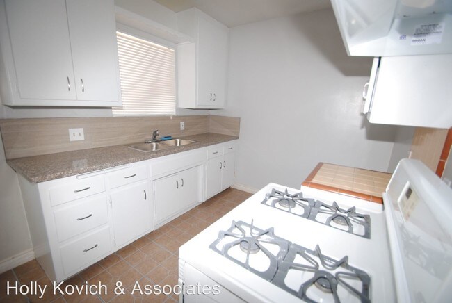 Building Photo - 5972 Linden Ave
