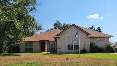 Building Photo - 9621 Monticello Dr