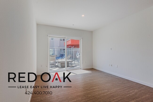 Foto del edificio - 11405 Chandler Blvd