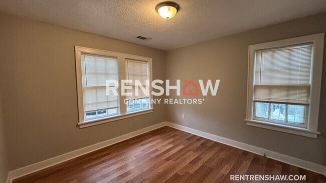 Foto del edificio - 785 Pope St