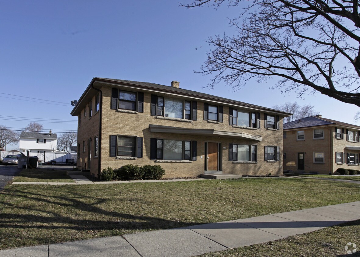 Foto del edificio - 7708 W Howard Ave