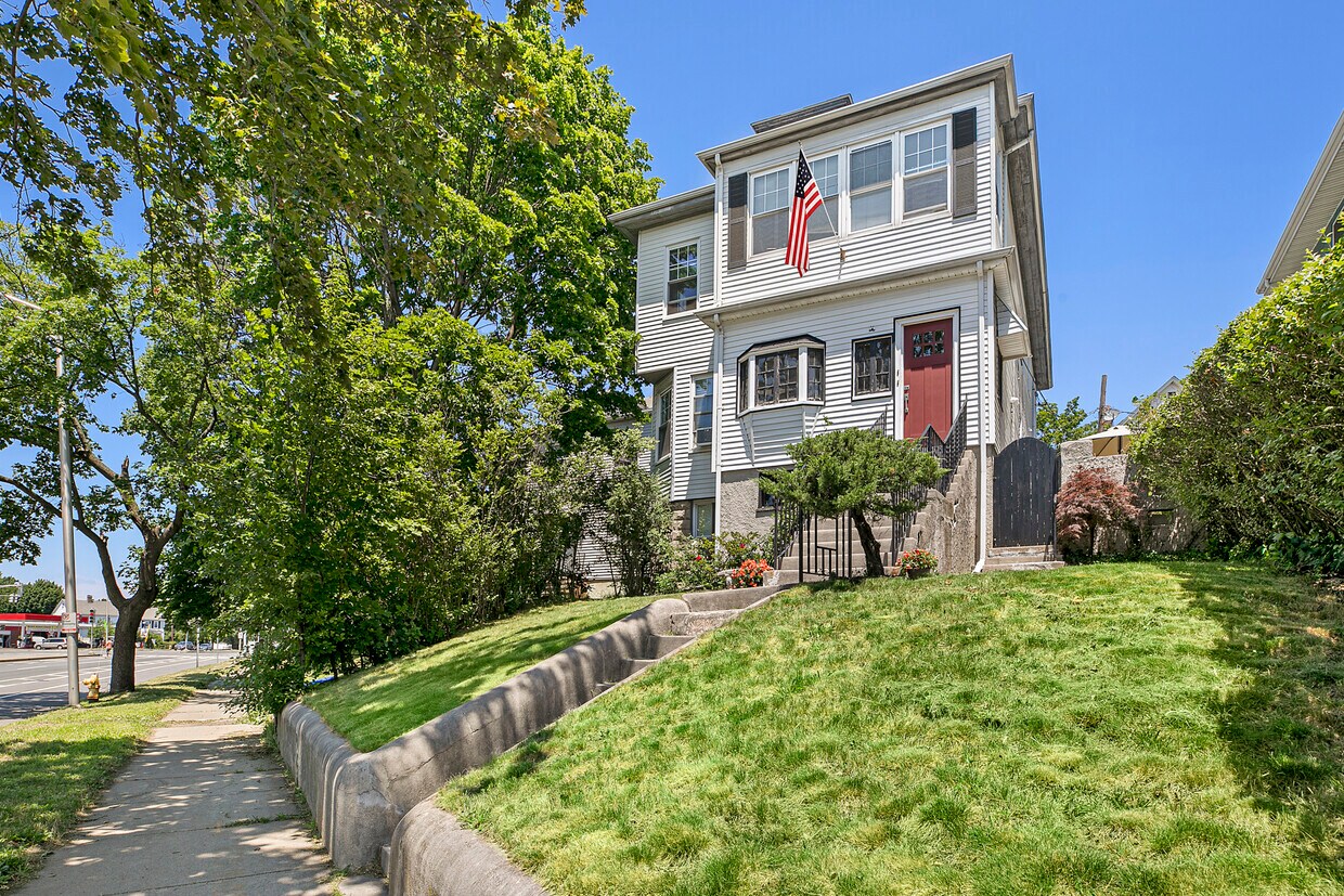 Foto principal - 725 Fellsway