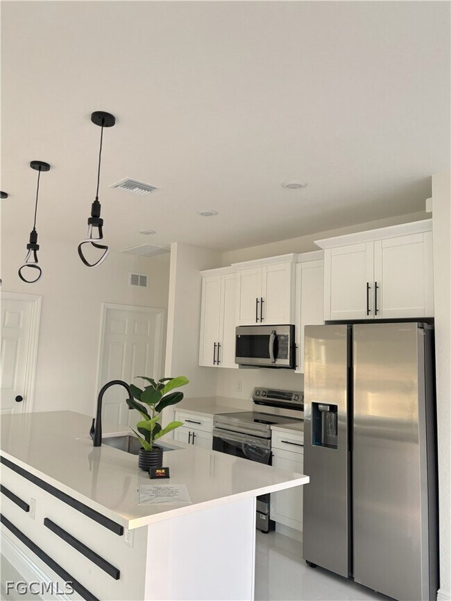 Foto del edificio - 1422 Highland Ave