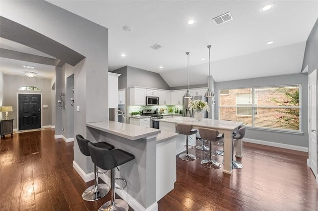 Foto del edificio - 1551 Crystal Pass